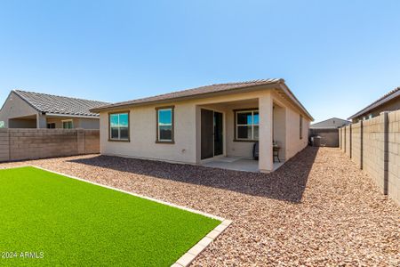 New construction Single-Family house 17406 W Red Fox Road, Surprise, AZ 85387 - photo 30 30