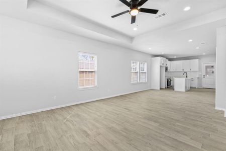 New construction Single-Family house 2916 Hanger Avenue, Fort Worth, TX 76105 - photo 12 12
