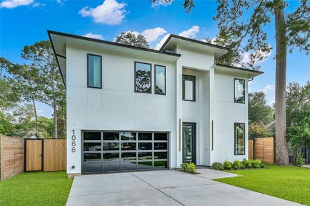 New construction Single-Family house 1066 Gardenia Drive, Houston, TX 77018 - photo 0