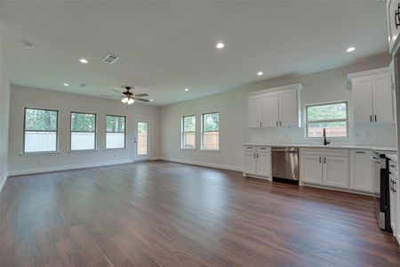 New construction Single-Family house 246 N Cherokee Shores Drive, Mabank, TX 75156 - photo 7 7