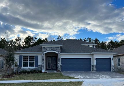 New construction Single-Family house 562 Via Bella Court, Howey-in-the-Hills, FL 34737 - photo 0 0