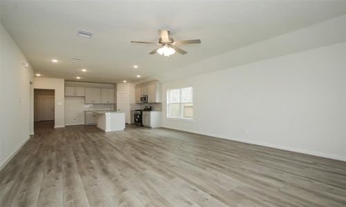 New construction Single-Family house 11786 Airspeed Drive, Conroe, TX 77331 Landmark Series - Kimbell- photo 12 12