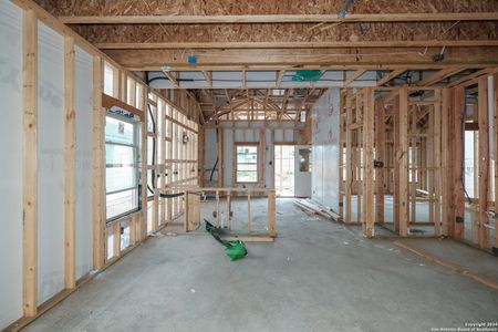 New construction Single-Family house 7015 Pioneer Rock, San Antonio, TX 78253 Larkspur - 30' Smart Series- photo 4 4
