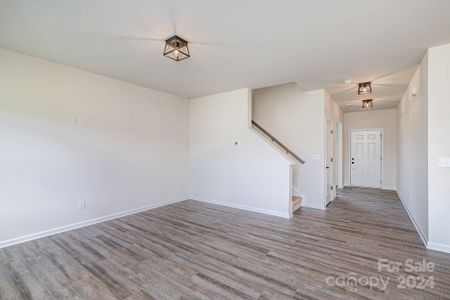 New construction Single-Family house 18016 Wilbanks Drive, Charlotte, NC 28278 - photo 6 6
