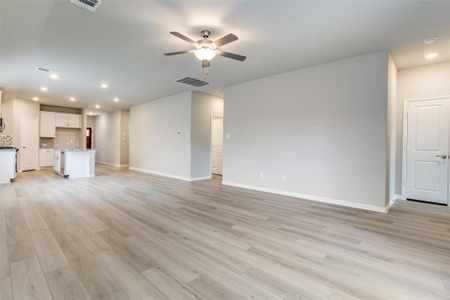 New construction Single-Family house 502 Dempsey Drive, McKinney, TX 75071 The Allen- photo 6 6