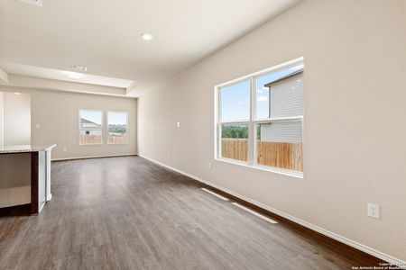 New construction Single-Family house 200 Antelope Valley, San Antonio, TX 78245 Fulton- photo 4 4