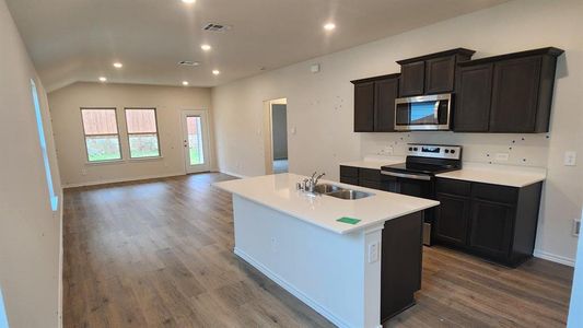 New construction Single-Family house 331 Vitex Drive, Royse City, TX 75189 - photo 2 2