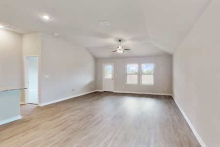 New construction Single-Family house 7998 S. Ww White Road, San Antonio, TX 78222 - photo 10 10