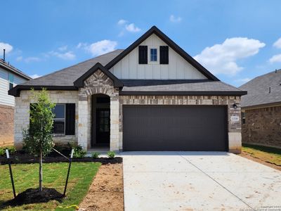 New construction Single-Family house 1330 Cool River Ct, New Braunfels, TX 78132 Hildalgo- photo 0
