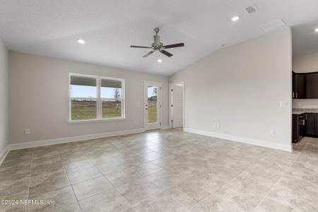 New construction Single-Family house 3136 Forest View Lane, Green Cove Springs, FL 32043 1635- photo 7 7