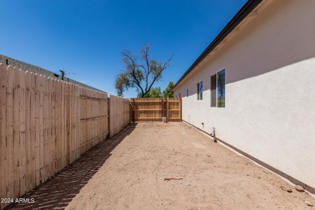 New construction Single-Family house 225 W Lindbergh Avenue, Coolidge, AZ 85128 - photo 30 30