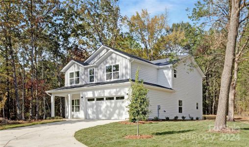 New construction Single-Family house 11409 Pump Station Road, Charlotte, NC 28216 - photo