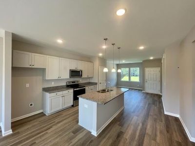 New construction Single-Family house 300 Queenstown Drive, Kenly, NC 27542 The Edenton- photo 5 5