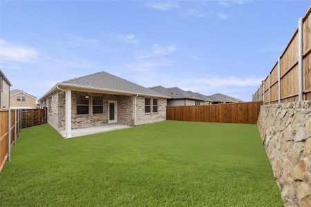 New construction Single-Family house 1445 Martingale Lane, Forney, TX 75126 Heath Homeplan- photo 27 27
