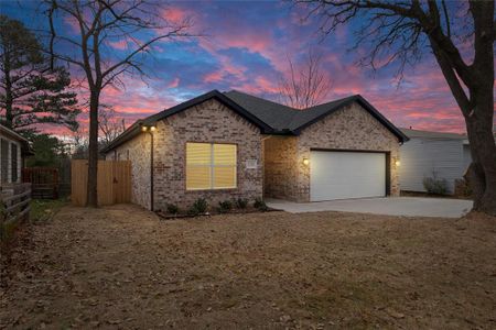 New construction Single-Family house 1126 W Texas Street, Denison, TX 75020 - photo 3 3