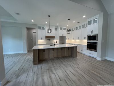 New construction Single-Family house 172 Crescent Ridge, Adkins, TX 78101 - photo 5 5