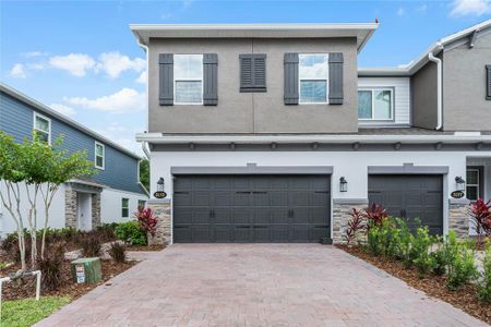 New construction Townhouse house 3173 Riverboat Way, Oviedo, FL 32765 - photo 0 0