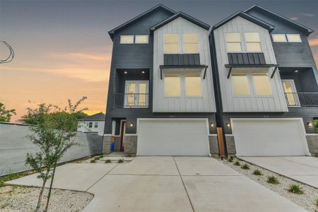 New construction Single-Family house 4820 Pinemont Drive, Unit A, Houston, TX 77091 - photo 0