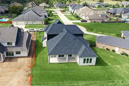 New construction Single-Family house 32707 Waterfowl Drive, Fulshear, TX 77441 - photo 17 17