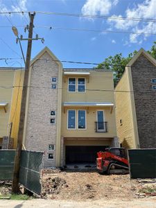 New construction Single-Family house 789 Mansfield Street, Houston, TX 77091 - photo 0 0