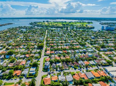 New construction Single-Family house 9000 Abbott Ave, Surfside, FL 33154 - photo 73 73