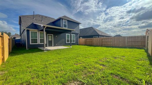 New construction Single-Family house 32314 Comet Darner Way, Fulshear, TX 77441 - photo 14 14