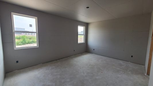 New construction Single-Family house 919 Palo Brea Loop, Hutto, TX 78634 Livingston Homeplan- photo 44 44