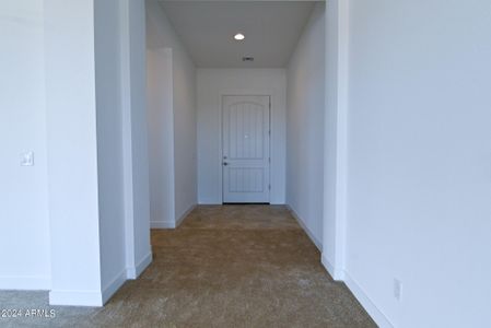 New construction Single-Family house 15435 W Bajada Road, Surprise, AZ 85387 - photo 3 3