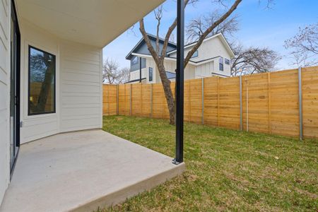 New construction Single-Family house 1312 Arcadia Ave, Unit 1, Austin, TX 78757 - photo 26 26