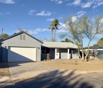 New construction Single-Family house 2512 E Cheery Lynn Road, Phoenix, AZ 85016 - photo 0