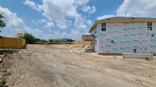 New construction Single-Family house 907 Palo Brea Loop, Hutto, TX 78634 Colton Homeplan- photo 38 38