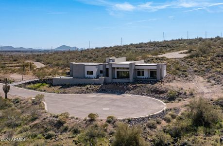 New construction Single-Family house 3625 W Mulholland Drive, Phoenix, AZ 85083 - photo 51 51