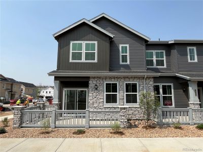 New construction Townhouse house 1990 S Gold Bug Way, Aurora, CO 80018 307- photo 11 11