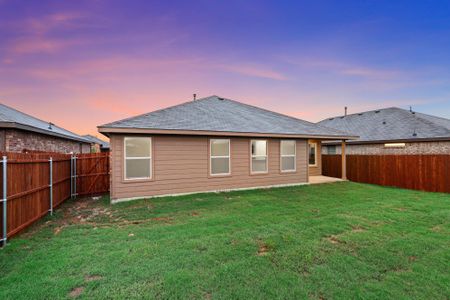New construction Single-Family house 10140 Poinsett Way, Fort Worth, TX 76108 - photo 68 68