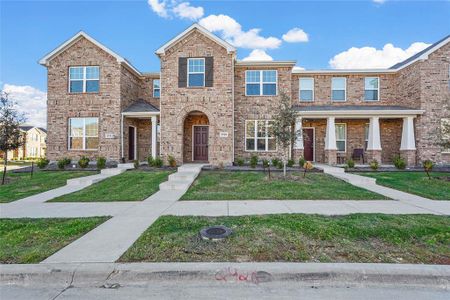 New construction Townhouse house 2928 Mare Drive, Mesquite, TX 75150 - photo 0