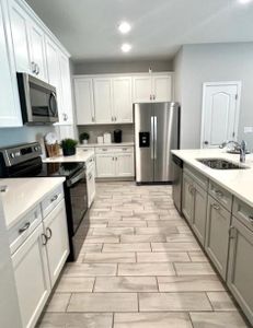 New construction Townhouse house 9681 Sweetwell Place, Riverview, FL 33569 - photo 8 8