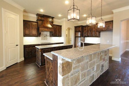 New construction Single-Family house 4505 Sandstrom Way, Fort Worth, TX 76179 - photo 8 8