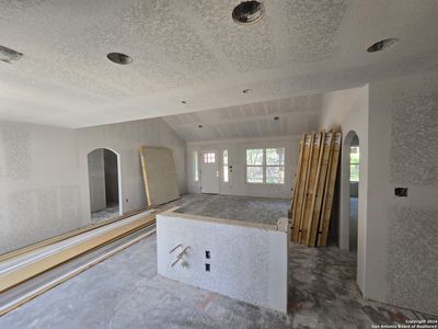 New construction Single-Family house 1442 Bonnyview, Canyon Lake, TX 78133 - photo 4 4