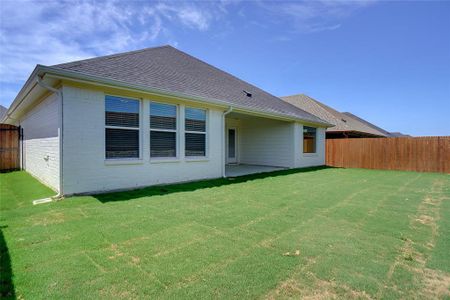 New construction Single-Family house 953 Tesslynn Avenue, Godley, TX 76044 - photo 17 17