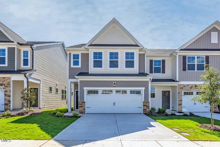 New construction Townhouse house 27 Fairwinds Drive, Lillington, NC 27546 The Wake- photo 0