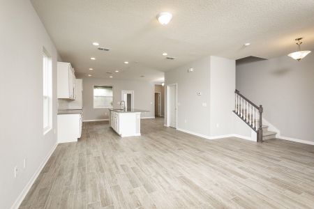 New construction Single-Family house 746 Rivington Avenue, Debary, FL 32713 - photo 17 17