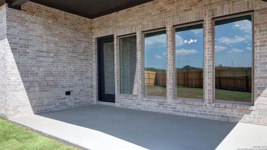 New construction Single-Family house 149 Red Oak, Castroville, TX 78009 Design 2474W- photo 4 4