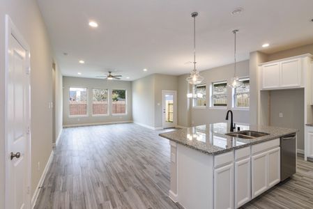 New construction Single-Family house 4804 Mulberry Shrubs Lane, Manvel, TX 77578 - photo 6 6