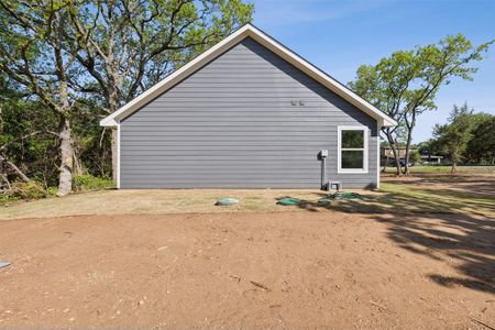 New construction Single-Family house 2709 Cypress Street, Granbury, TX 76048 - photo 39 39