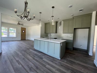 New construction Single-Family house 215 Noble Avenue, Everman, TX 76140 - photo 5 5