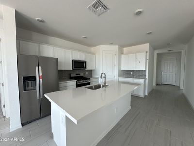 New construction Single-Family house 3433 E Rebel Lane, San Tan Valley, AZ 85143 - photo 14 14