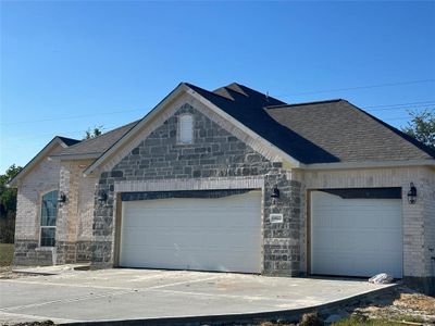 New construction Single-Family house 10922 Youngquist Drive, Mont Belvieu, TX 77535 - photo 0