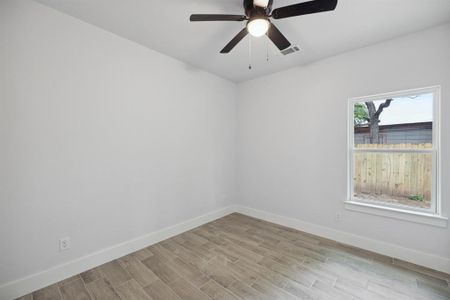 New construction Single-Family house 5212 Nell Street, Fort Worth, TX 76119 - photo 24 24
