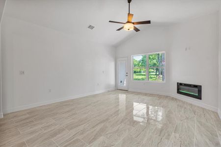 New construction Single-Family house 1312 S Clements Street, Gainesville, TX 76240 - photo 7 7
