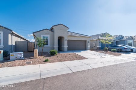 New construction Single-Family house 7843 W Riverside Avenue, Phoenix, AZ 85043 - photo 2 2